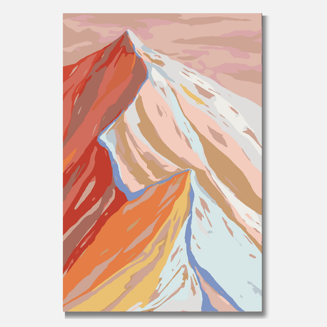 Malen-nach-Zahlen-Set 'Sunset Mountain' mit einer abstrakten Berglandschaft in warmen Sonnenuntergangsfarben. Das Motiv zeigt schroffe Gipfel in Rot-, Orange- und Blautönen mit sanften Lichtverläufen, die eine friedliche und atmosphärische Landschaft erzeugen.